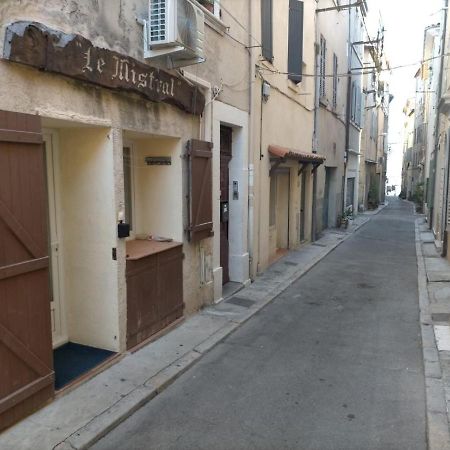Le Mistral Location Apartamento La Ciotat Exterior foto